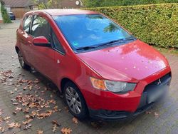 Rot Gebraucht 2009 Mitsubishi Colt Kleinwagen | 1.100 € (Fairer Preis)