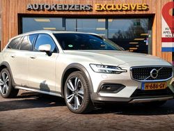 726 birch light metallic Gebraucht 2020 Volvo V60 CC Pro Kombi | 28.151 € (Teuer)