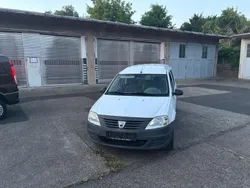 Weiß Gebraucht 2011 Dacia Logan Limousine | 950 € (Superpreis)