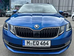 Blau Gebraucht 2018 Skoda Octavia Style Kombi | 14.500 € (Guter Preis)
