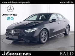 Metalliclack kosmosschwarz Gebraucht 2024 Mercedes A220 AMG Limousine | 36.490 € (Fairer Preis)
