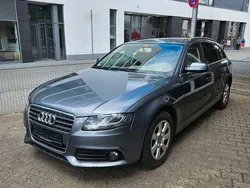 Grau Gebraucht 2011 Audi A4 Ambiente Kombi | 3.600 € (Superpreis)