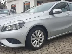 Polarsilber Gebraucht 2015 Mercedes A180 Style Limousine | 16.795 € (Fairer Preis)