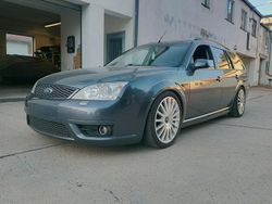 Grau Gebraucht 2002 Ford Mondeo ST Kombi | 4.700 € (Teuer)