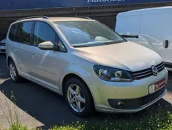 Gold Gebraucht 2010 VW Touran Comfortline Van / Kleinbus | 7.500 € (Fairer Preis)
