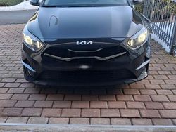 Schwarz Gebraucht 2023 Kia Ceed Sportswagon Vision Kombi | 22.999 € (Guter Preis)