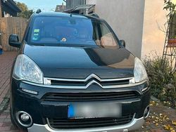 Schwarz Gebraucht 2014 Citroën Berlingo SELECTION Van / Kleinbus | 6.200 € (Guter Preis)