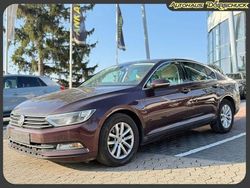 Rot Gebraucht 2015 VW Passat Comfortline Limousine | 16.490 € (Fairer Preis)