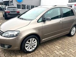Braun Gebraucht 2011 VW Golf VI Style Kleinwagen | 8.100 € (Fairer Preis)