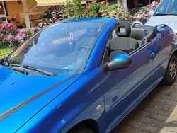 Blau Gebraucht 2006 Peugeot 206 CC Cabrio | 2.500 € (Etwas zu teuer)