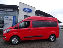 Racerot Gebraucht 2022 Ford Transit Custom Trend Van / Kleinbus | 37.990 € (Teuer)