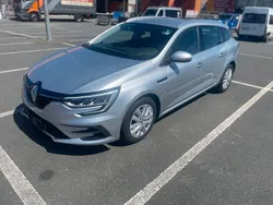 Grau Gebraucht 2022 Renault Mégane IV Limousine | 13.950 € (Fairer Preis)