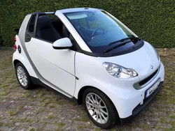 Weiß Gebraucht 2010 Smart ForTwo Cabrio Cabrio | 4.700 € (Fairer Preis)