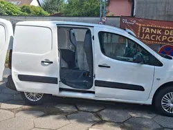 Weiß Gebraucht 2015 Citroën Berlingo Van / Kleinbus | 6.200 € (Fairer Preis)