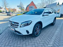 Weiß Gebraucht 2020 Mercedes GLA200 SUV | 25.990 € (Fairer Preis)