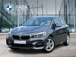 Grau Gebraucht 2020 BMW 220 Active Tourer M Sport Van / Kleinbus | 24.390 € (Fairer Preis)
