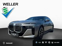Oxidgrau (grau) Gebraucht 2023 BMW i7 M Sport Limousine | 77.450 € (Superpreis)