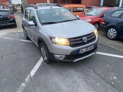 Silber Gebraucht 2013 Dacia Sandero Prestige SUV | 4.490 € (Guter Preis)
