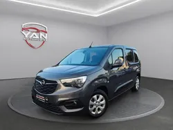 Grau Gebraucht 2021 Opel Combo Life Elegance Van / Kleinbus | 19.990 € (Fairer Preis)