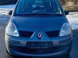 Grau Gebraucht 2007 Renault Modus Avantage Van / Kleinbus | 2.700 € (Guter Preis)