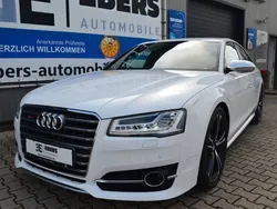 Weiß Gebraucht 2016 Audi S8 Ambiente Limousine | 41.980 €
