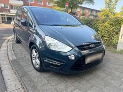 Grau Gebraucht 2011 Ford S-MAX S Van / Kleinbus | 4.850 € (Superpreis)