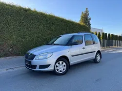 Silber Gebraucht 2011 Skoda Roomster Active Kombi | 2.999 € (Guter Preis)