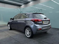 Grau Gebraucht 2020 Hyundai i20 Trend Kleinwagen | 14.199 € (Superpreis)