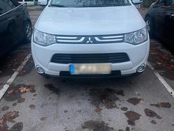 Weiß Gebraucht 2013 Mitsubishi Outlander SUV | 8.200 €