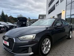 Grau Gebraucht 2021 Audi A5 Sportback Advanced Limousine | 27.991 € (Fairer Preis)