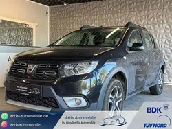 Schwarz Gebraucht 2019 Dacia Sandero Celebration Kleinwagen | 9.790 € (Fairer Preis)