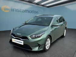 Grün Gebraucht 2023 Kia Ceed Sportswagon Kombi | 24.199 € (Fairer Preis)