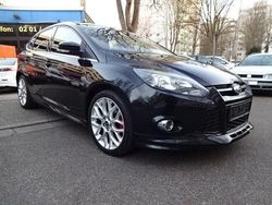 Schwarz Gebraucht 2013 Ford Focus S Limousine | 5.500 € (Fairer Preis)