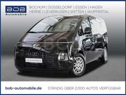 Abyss black (schwarz) Gebraucht 2024 Hyundai Staria Trend Van | 39.850 € (Superpreis)