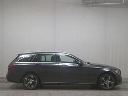 Grau Gebraucht 2021 Mercedes C180 Avantgarde Kombi | 20.680 € (Guter Preis)