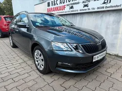 Grau Gebraucht 2017 Skoda Octavia Ambition Kombi | 10.999 € (Guter Preis)