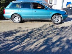 Schwarz Gebraucht 1998 Audi A4 Ambiente Kombi | 1.999 € (Guter Preis)