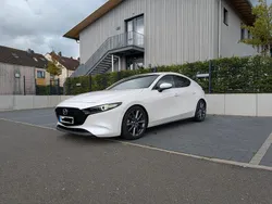 Weiß Gebraucht 2020 Mazda 3 Limousine | 18.790 € (Fairer Preis)