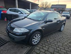 Schwarz Gebraucht 2006 Renault Mégane Cabriolet Cabrio | 2.900 € (Etwas zu teuer)