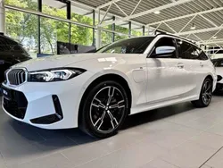 Weiss Neu 2025 BMW 330 M Sport | 74.790 €