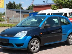 Blau Gebraucht 2005 Ford Fiesta Kleinwagen | 790 € (Guter Preis)