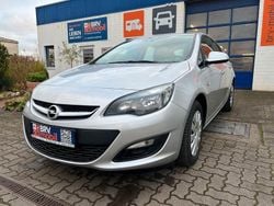 Silber Gebraucht 2015 Opel Astra Selection Limousine | 8.980 € (Guter Preis)