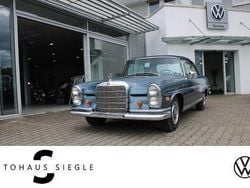 Mittelblau Gebraucht 1969 Mercedes W111 SE Cabrio | 129.900 €