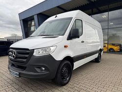 Weiß Gebraucht 2024 Mercedes Sprinter Van | 41.999 € (Guter Preis)
