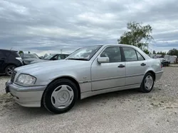 Silber Gebraucht 1999 Mercedes C200 Limousine | 3.899 € (Guter Preis)