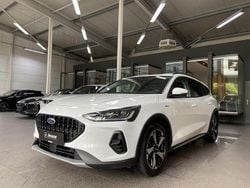 Frostweiß Gebraucht 2022 Ford Focus Active Kombi | 17.990 € (Guter Preis)