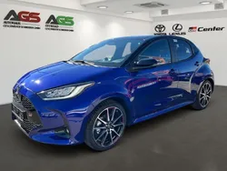 Blau Gebraucht 2024 Toyota Yaris Hybrid Sport Kleinwagen | 29.900 € (Teuer)
