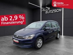 Atlantik blue metallic Gebraucht 2021 VW Touran Comfortline Van / Kleinbus | 20.690 € (Superpreis)