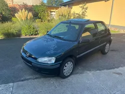 Grün Gebraucht 1997 Peugeot 106 Kleinwagen | 2.000 €