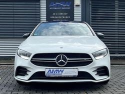 Weiß Gebraucht 2021 Mercedes A35 AMG AMG Limousine | 29.900 € (Fairer Preis)